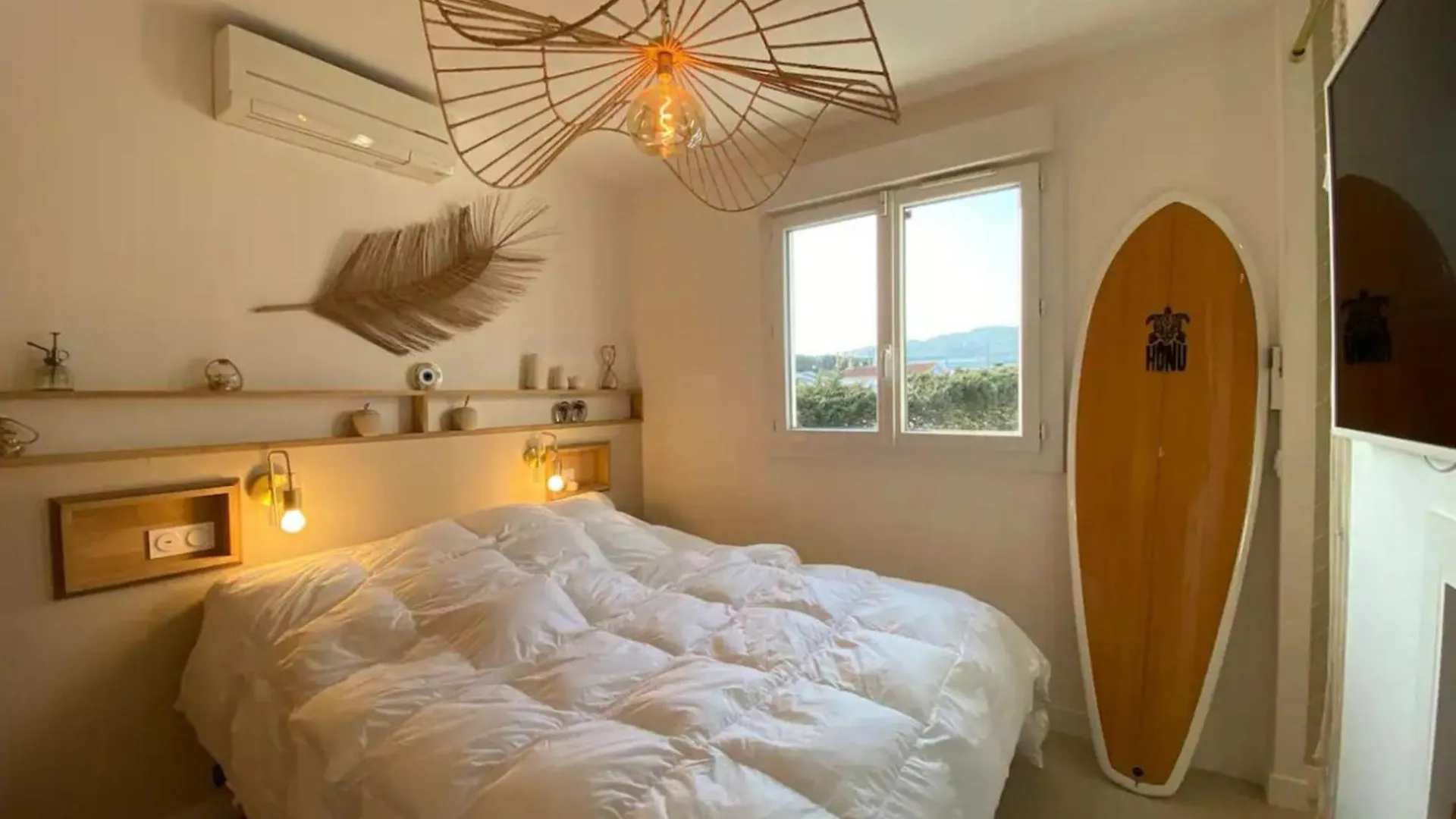 Beautiful House With Terrace Sea Front - Cannes 0*,  Francia
